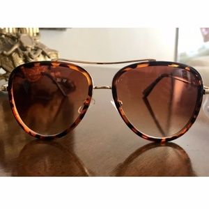 Gucci Brown Gradient unisex Sunglasses GG0062S 012